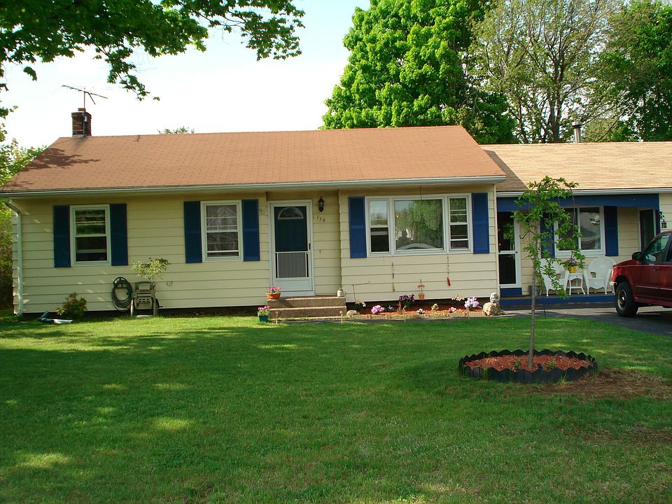 2nd image of 115 Welch Rd