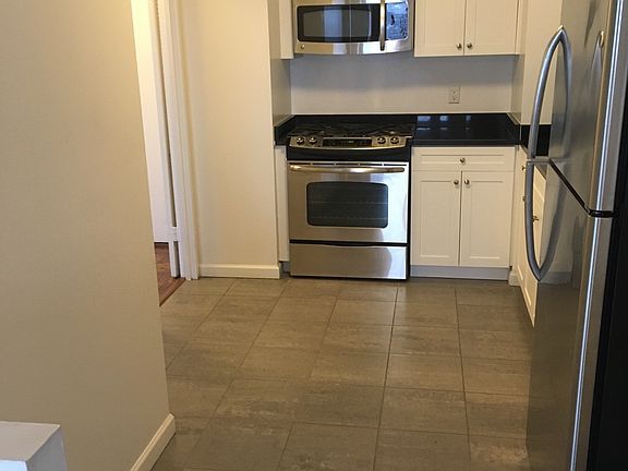 2nd image of 2700 Henry Hudson Pkwy #609