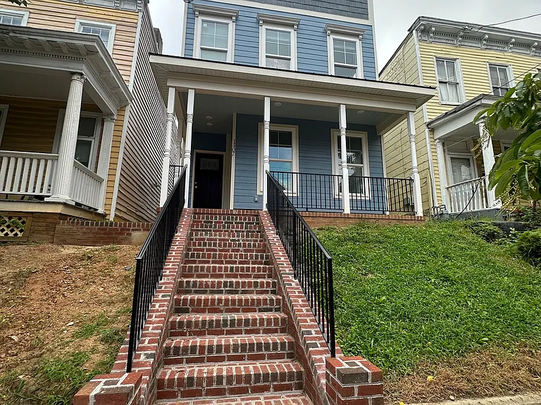 1407 W Leigh St #B — Photo 3