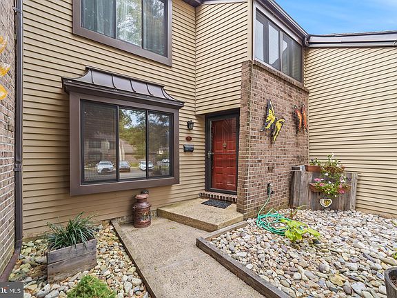 2nd image of 9 Dorset Pl