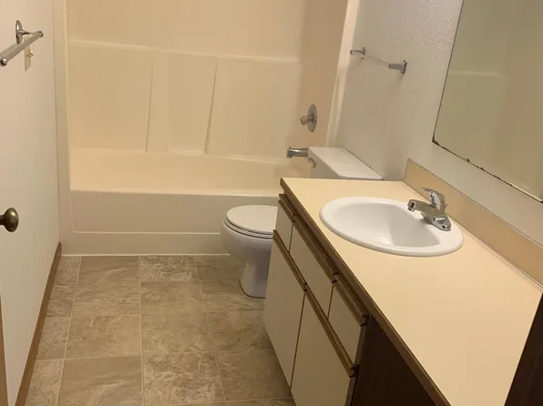 8858 Dickey Rd NW, Silverdale, WA 98383