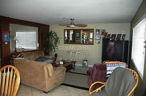 3rd image of 1804 Giant Pine Ave