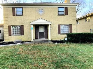 902 Ash St, Flossmoor, IL 60422