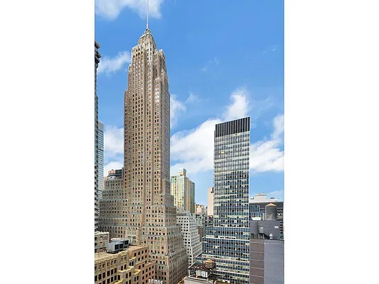 Sold by Compass | media 28