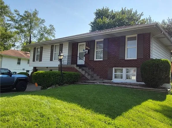 11624 Sycamore Dr, Kansas City, MO 64134
