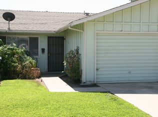 211 W San Joaquin Ave, Tulare, CA 93274