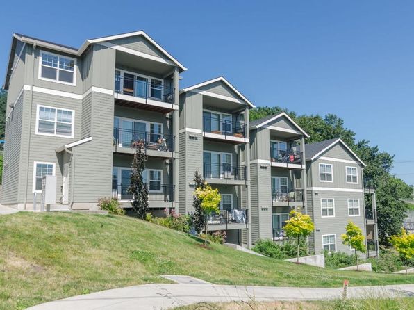 3745 SW Water Ave #102