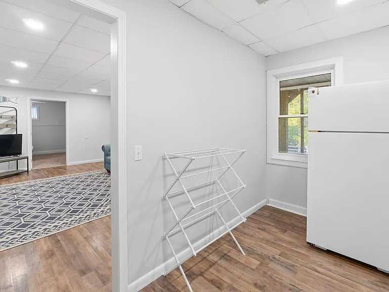 376 Peachtree Dr — Photo 43