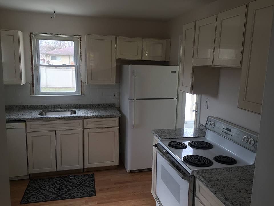 1st image of 5971 N Linville St