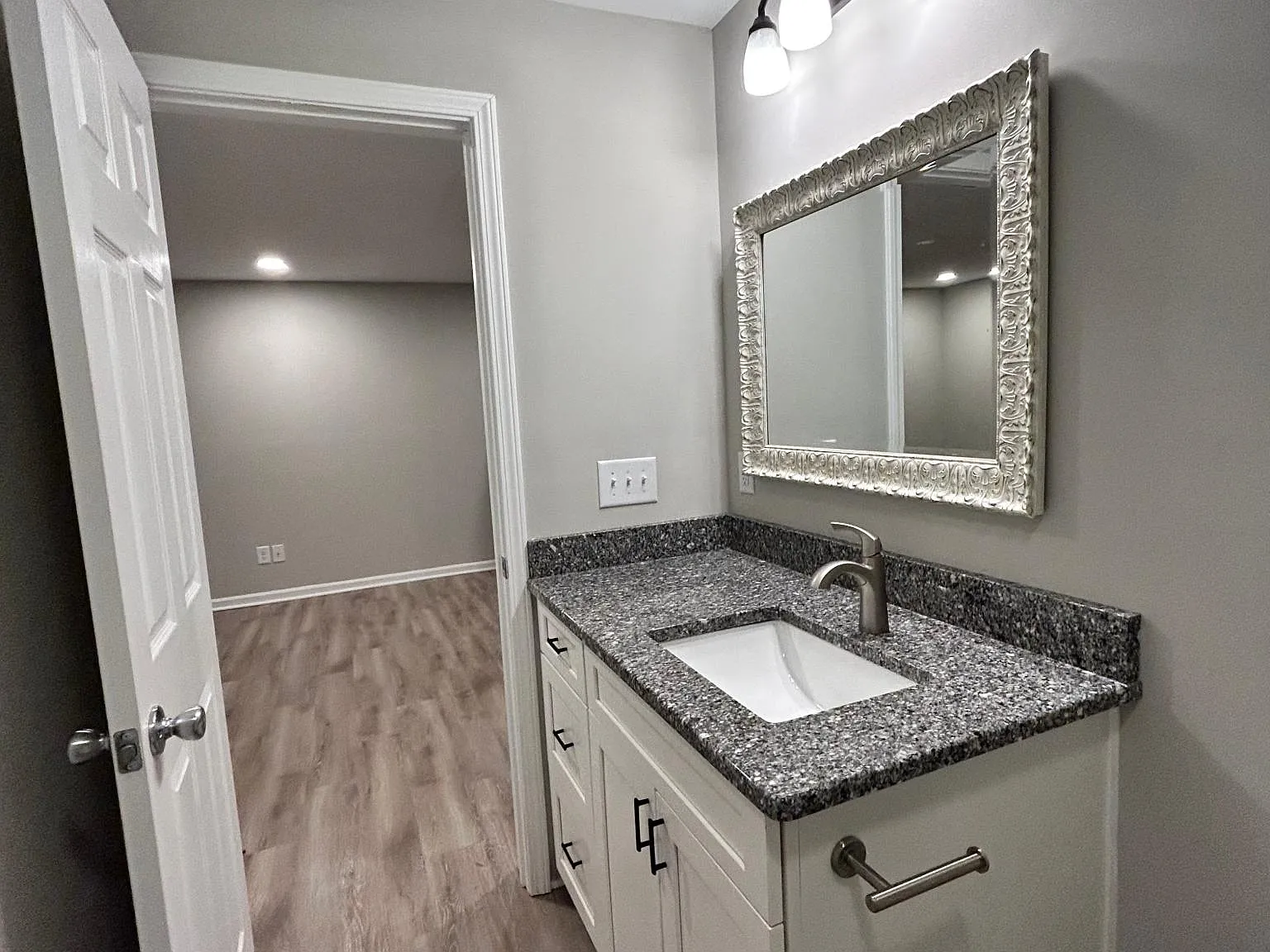 124 Cross St — Photo 3