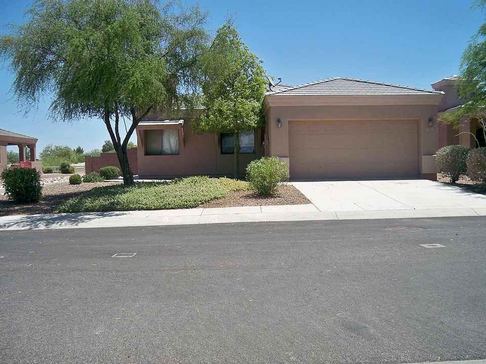 Front view, gated commuity