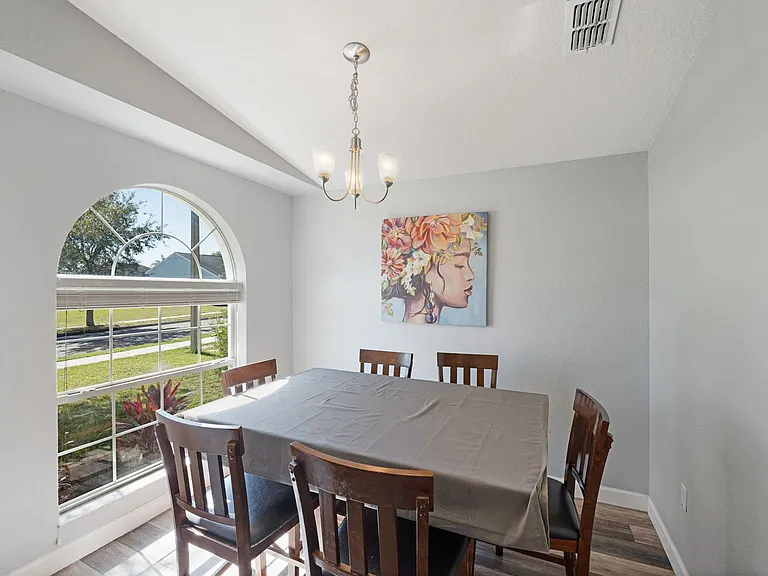 518 Highland Meadows St — Photo 8