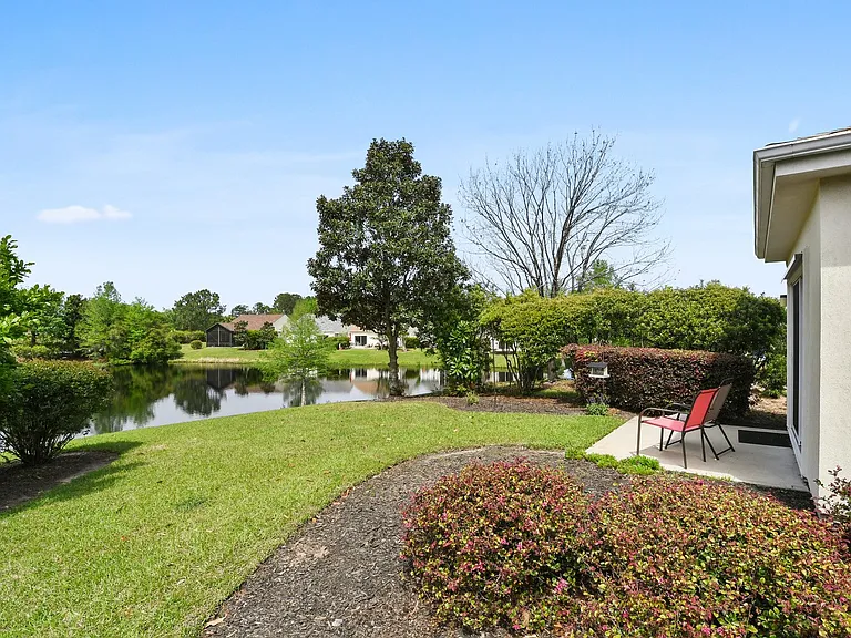 16 Plum Ct — Photo 35