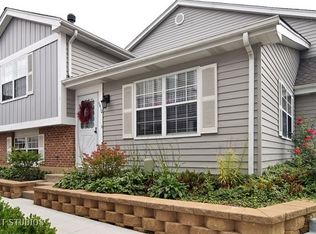 1610 Timber Trl, Wheaton, IL 60189