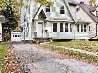 762 Genesee Park Blvd, Rochester, NY 14619