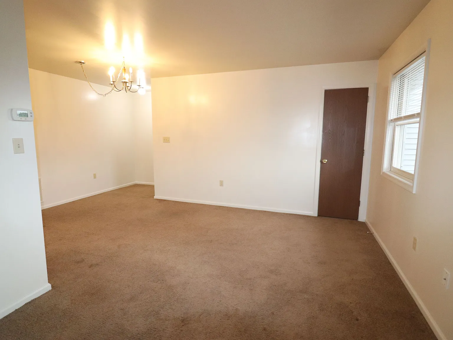 2 bed, 792 sqft, $1,250 — Photo 4