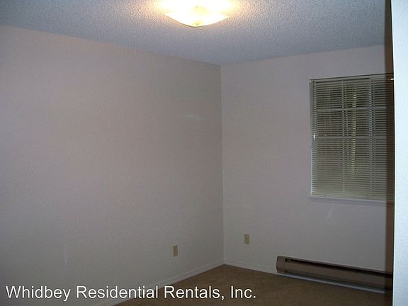 5th image of 1080 SW Harrier Cir APT 201