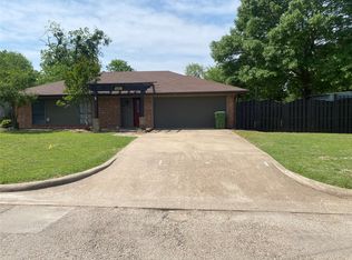 600 E Elm St, Glen Rose, TX 76043
