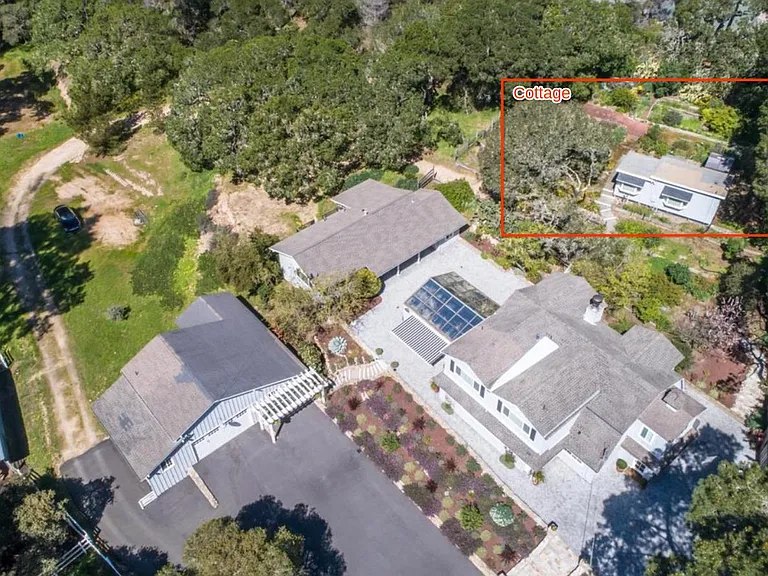 571A Aguajito Rd — Photo 5