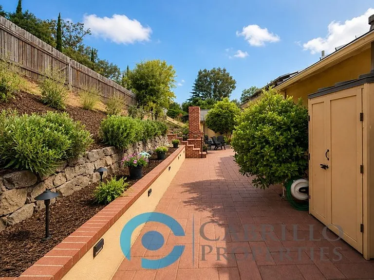 9451 Fuerte Dr — Photo 20