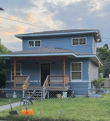 2009 Maurice Ave Photo 1
