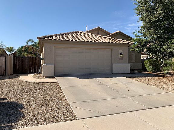 2nd image of 323 W Raven Dr