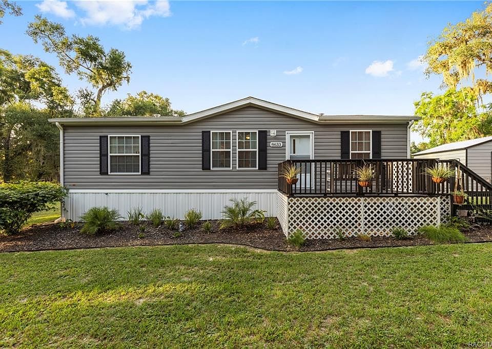 1st image of 8633 E Hooker Pl