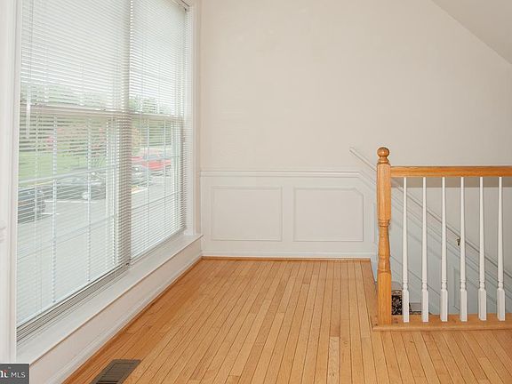 2nd image of 6862 Alicia Ct