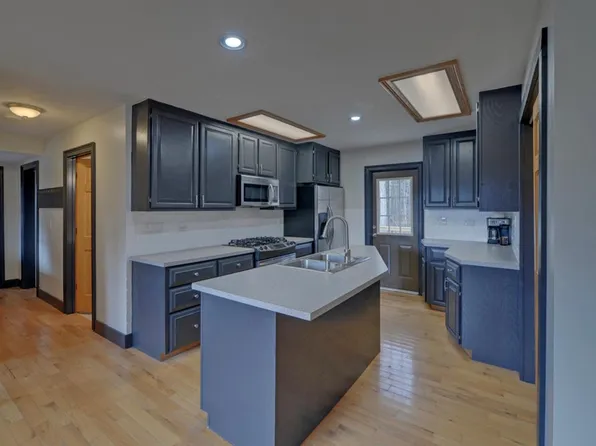 16 Bell Ln, Morganton, GA 30560