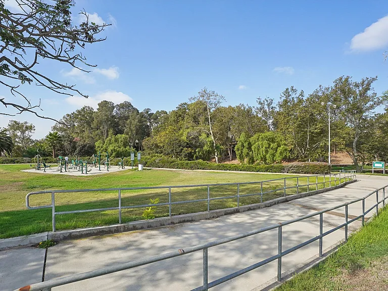 Ladera Apartments — Photo 26