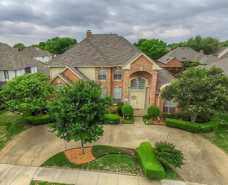 1st image of 3300 Gary Dr