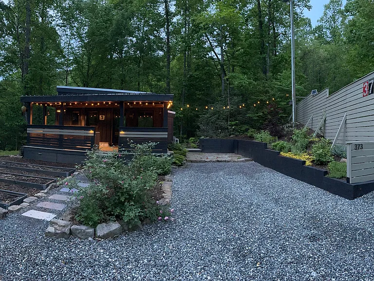 Julian Hts — Photo 38