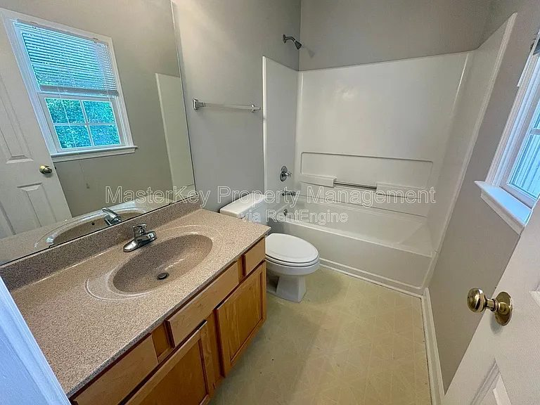 4506 Treerose Way — Photo 20