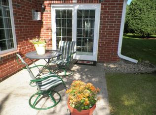 855 N High Point Rd #855, Madison, WI 53717