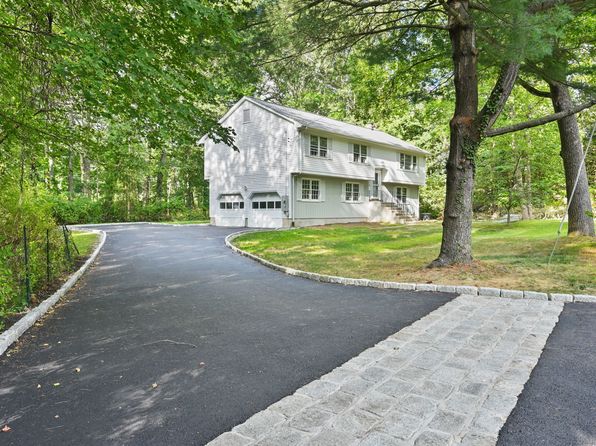 17 Silver Lakes Dr