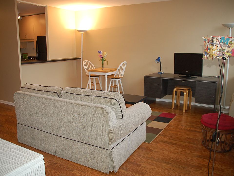 1st image of 4250 N Marine Dr #12