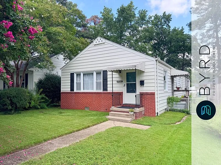 4804 Augusta Ave — Photo 2