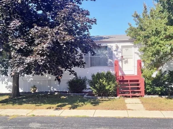 9002 Sheridan Road, Kenosha, WI 53143