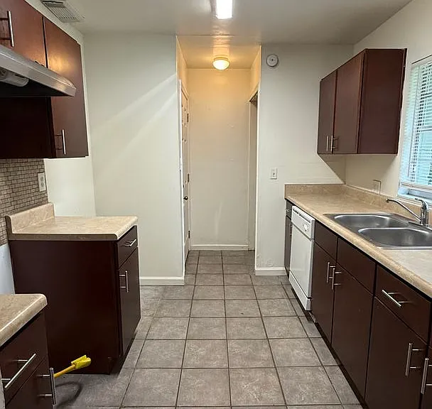 1803 Atkamire Dr — Photo 14