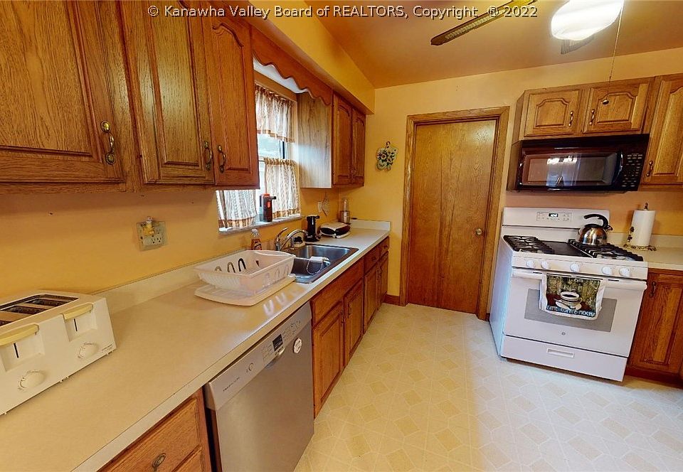 514 24th St, Dunbar, WV 25064 Zillow