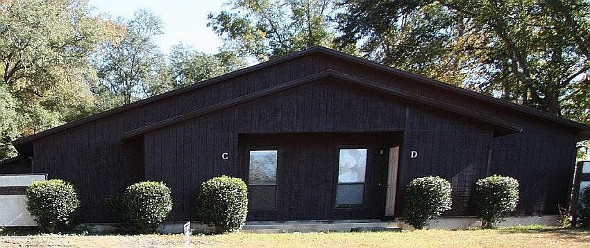 1st image of 8395 Country Walk Dr APT A