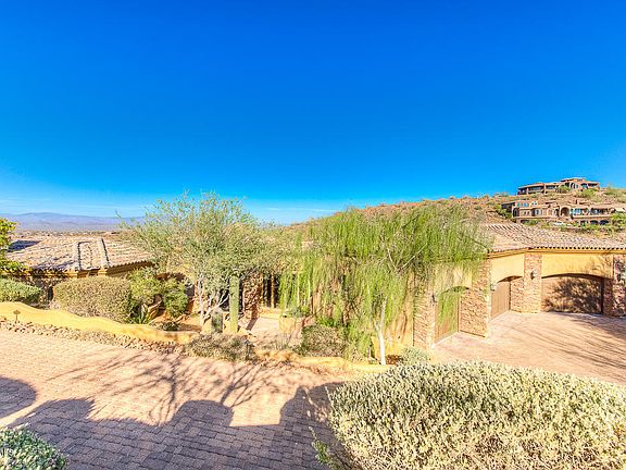 3rd image of 9517 N Four Peaks Way