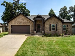 1308 Oak Glenn Pl, Bryant, AR 72022
