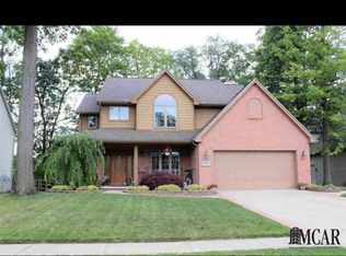 3515 Quail Hollow Dr, Lambertville, MI 48144