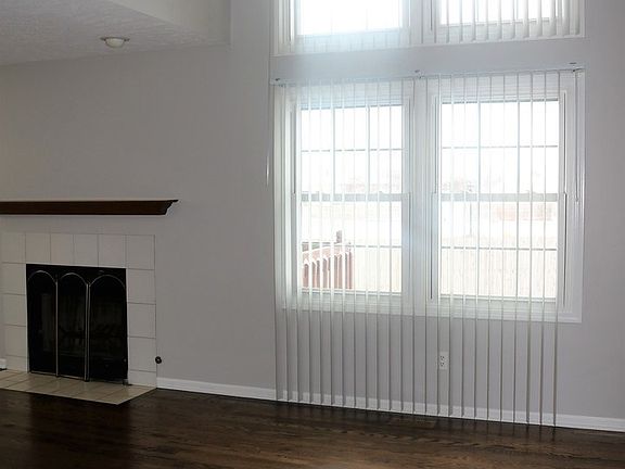 3rd image of 1009 Ashley Dr