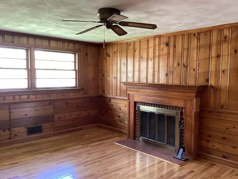 7507 Brisbane Dr — Photo 11