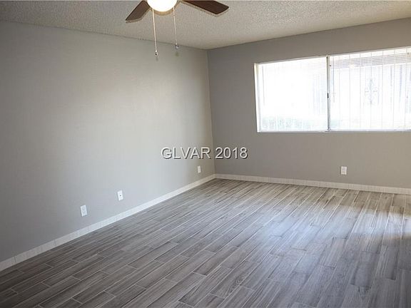 4th image of 217 N 18th St