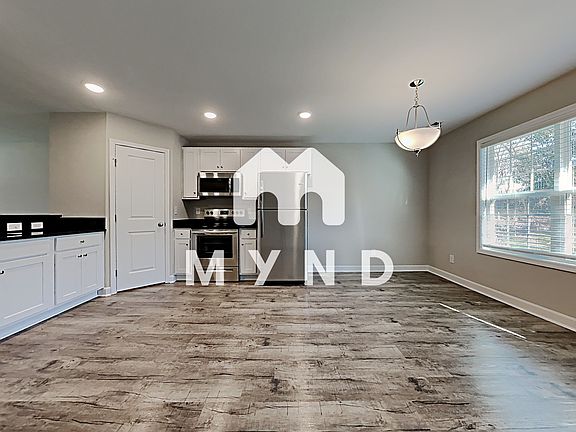 5th image of 1409 Oakshade Ave