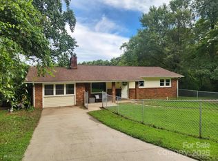 1309 Winfield Pl SW, Lenoir, NC 28645