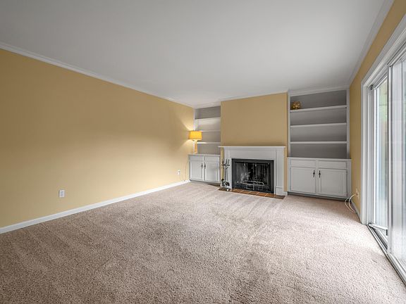 5th image of 813 Turkey Foot Ct APT 3